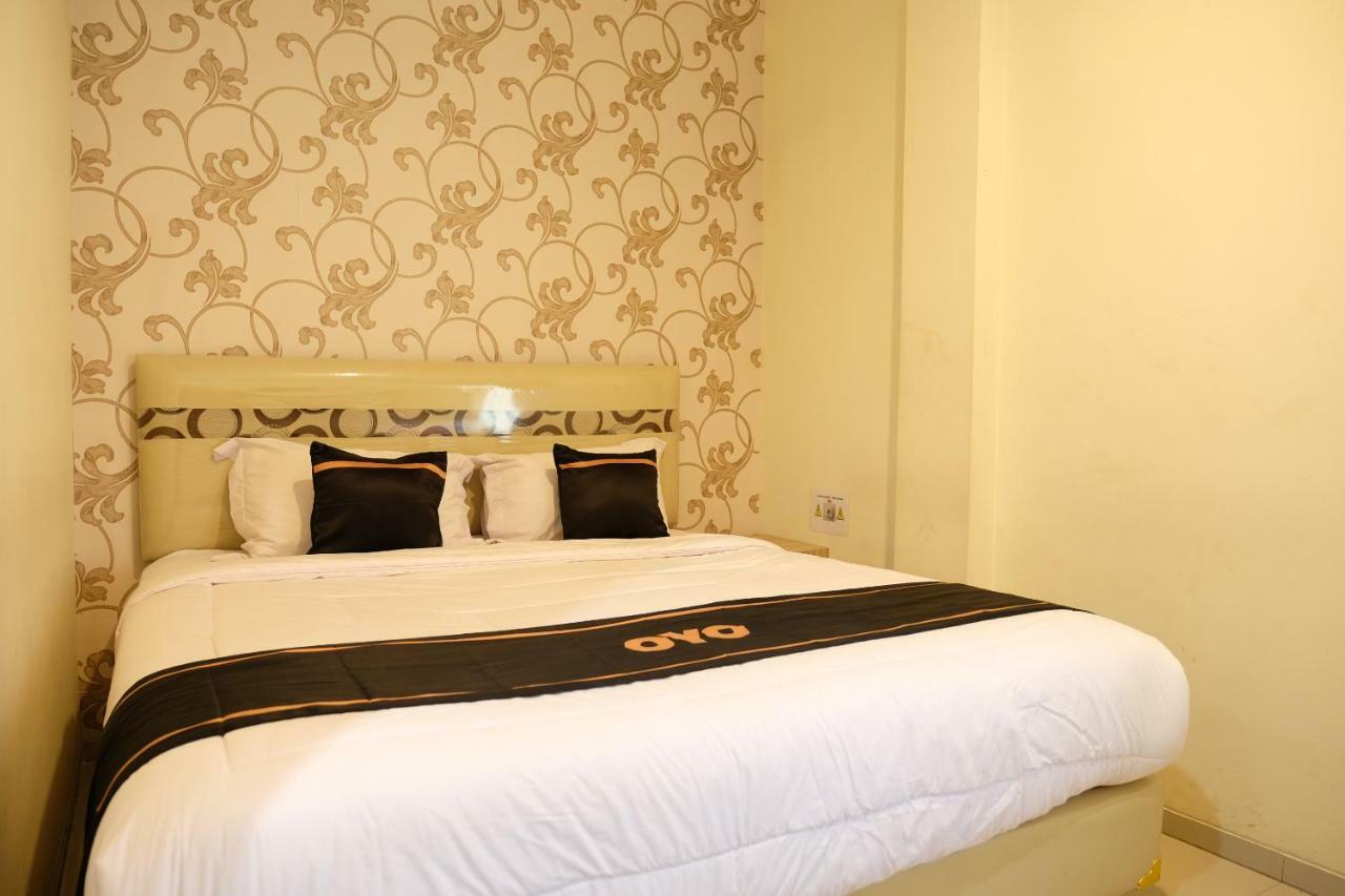 Oyo 1616 Hotel Central City 2 Tanjung Pandan Exteriér fotografie